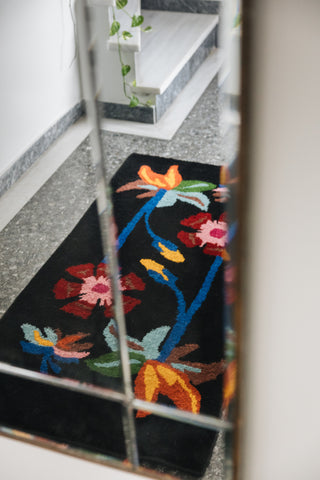 Hand Tufted Rug (Floral)