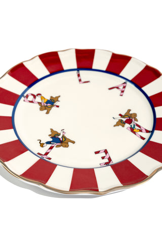 Dinner Plate (Carousel)