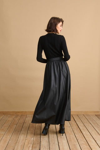 karavan clothing fashion KRVN well i did fall winter 24 25 angelina skirt black