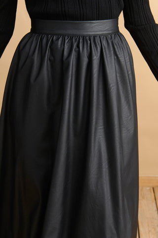 karavan clothing fashion KRVN well i did fall winter 24 25 angelina skirt black