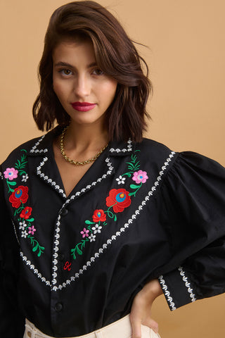 karavan clothing fashion well i did fall winter 24 25 armela shirt black floral