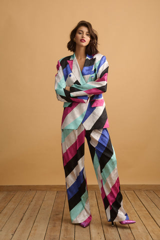 karavan clothing fashion KRVN well i did fall winter 24 25 christmas edition kim blazer stripes tie dye colors