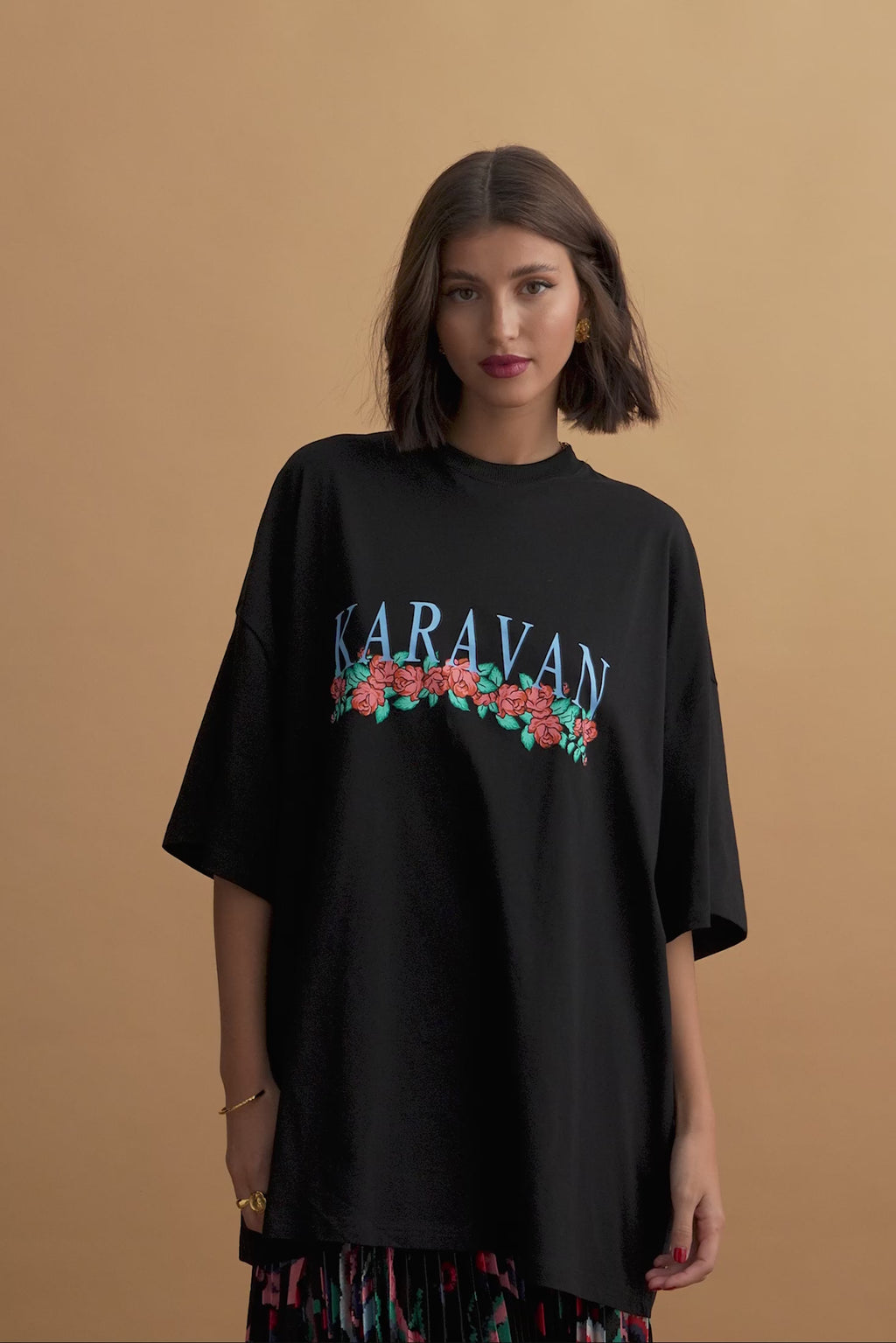 karavan clothing fashion well i did fall winter 24 25 elvira tee black logo