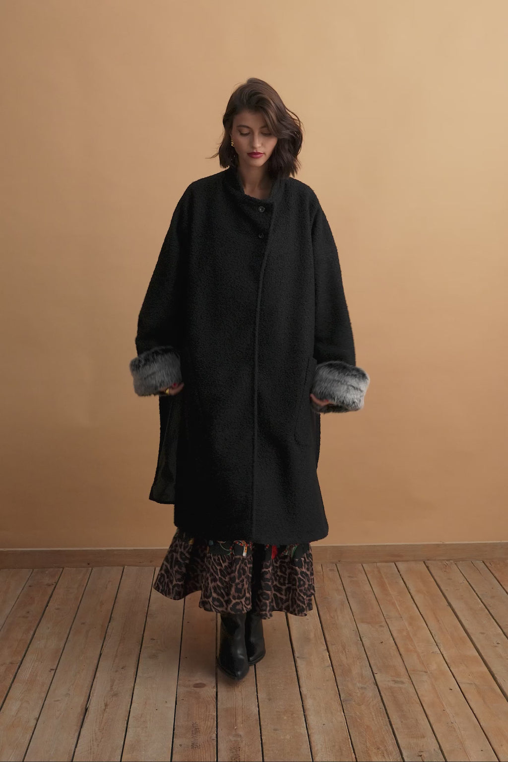 karavan clothing fashion well i did fall winter 24 25 giuliana coat black