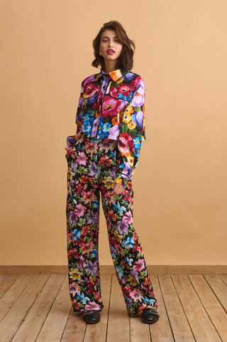 karavan clothing fashion well i did fall winter 24 25 scottie shirt floral