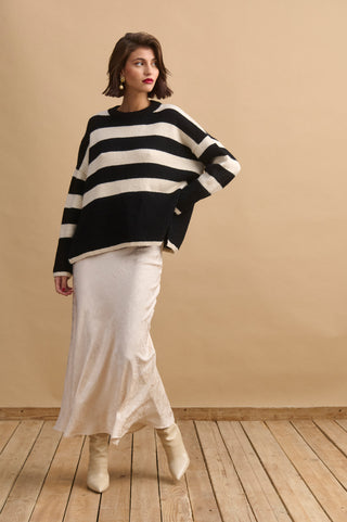 karavan clothing fashion KRVN well i did fall winter 24 25 teresa knitted sweater ivory black stripes